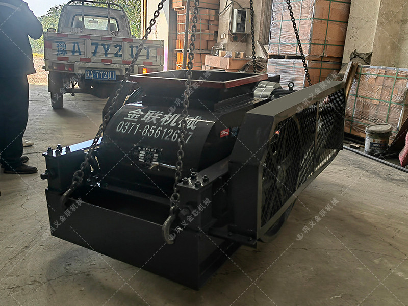 2pgc600*750雙齒輥破碎機(jī)發(fā)往湖南婁底破碎煤塊