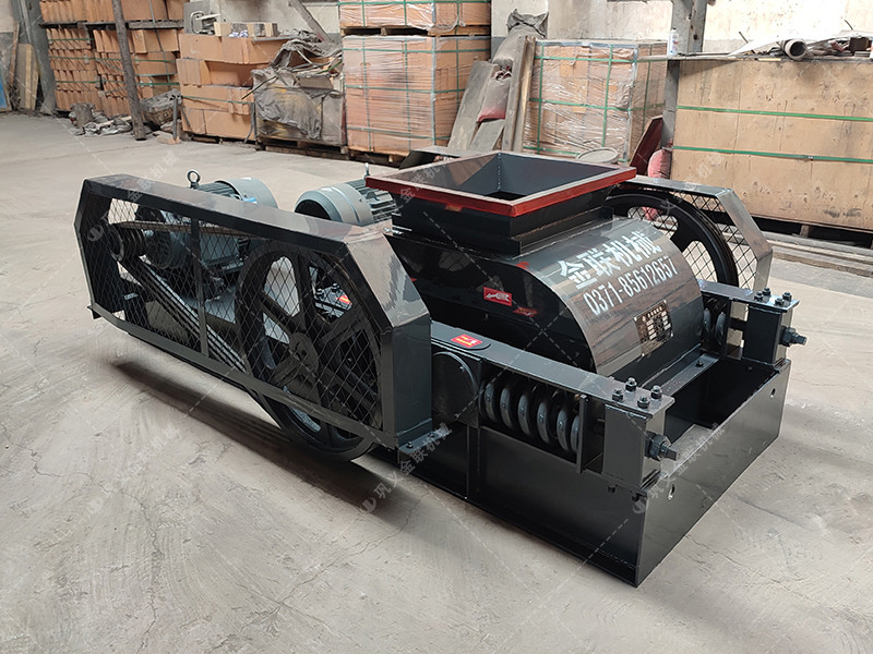 2pgc450*500雙齒輥破碎機(jī)圖片展示