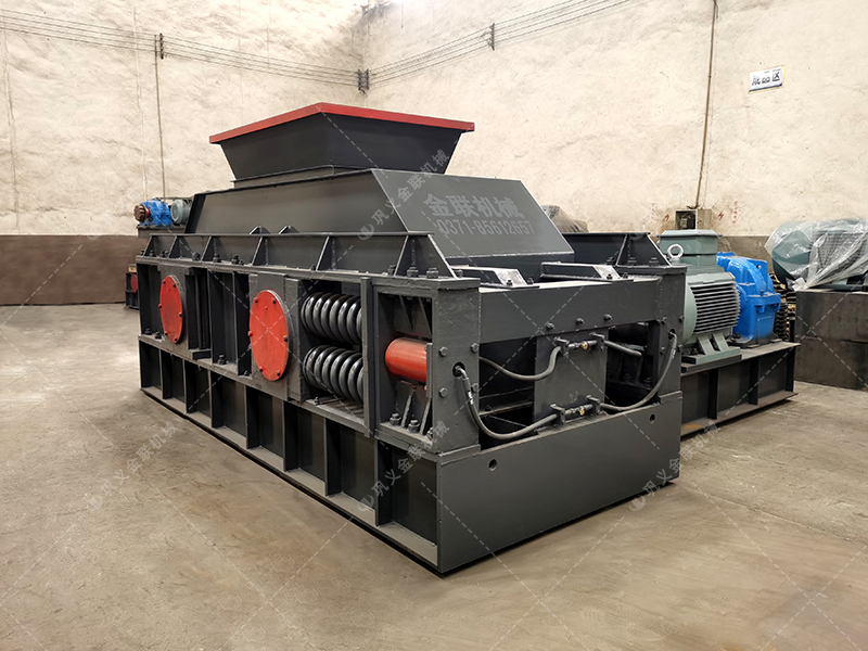 砂廠用1208型對輥破碎機制砂如何？廠家推薦