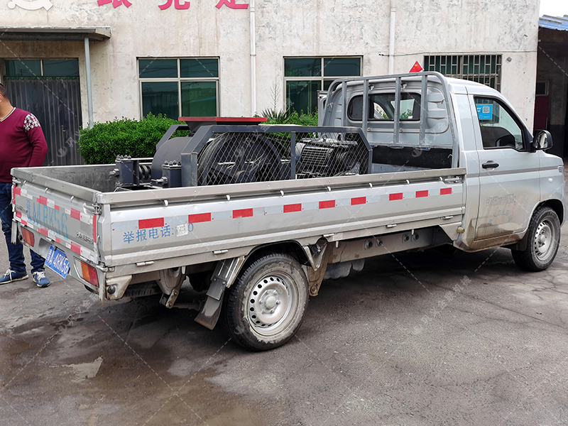 狼牙破碎機是什么設(shè)備？在哪些行業(yè)中有廣泛應用？