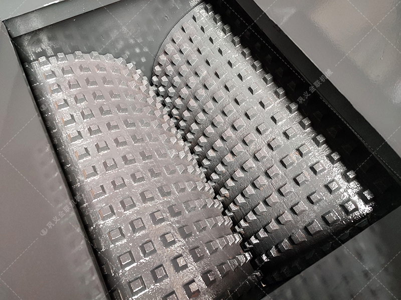 瀝青混合料性能不達(dá)標(biāo)？雙齒輥破碎機(jī)助你提升路面質(zhì)量