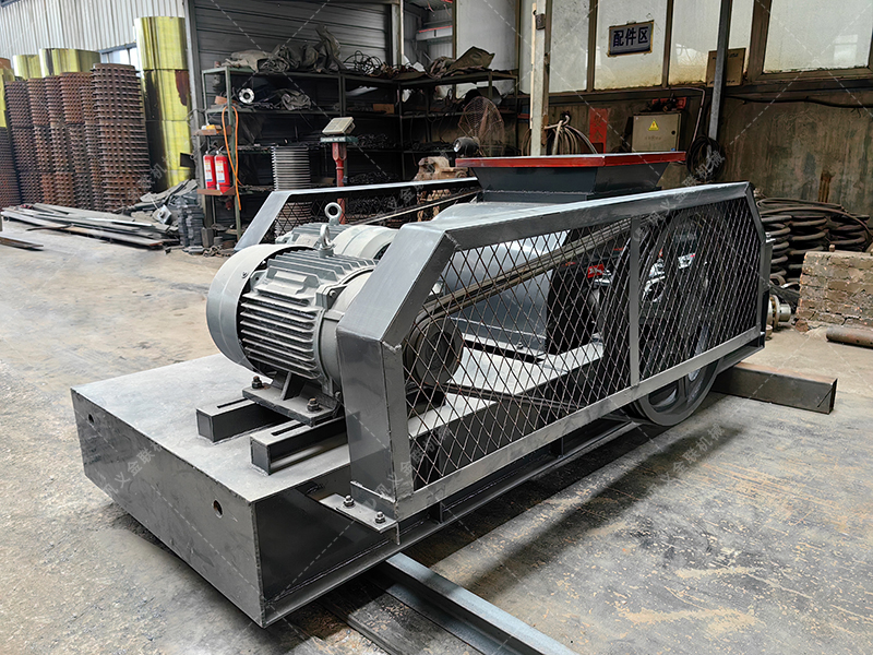 雙齒輥破碎機為什么被稱為“狼牙破碎機”？它真有那么厲害嗎？