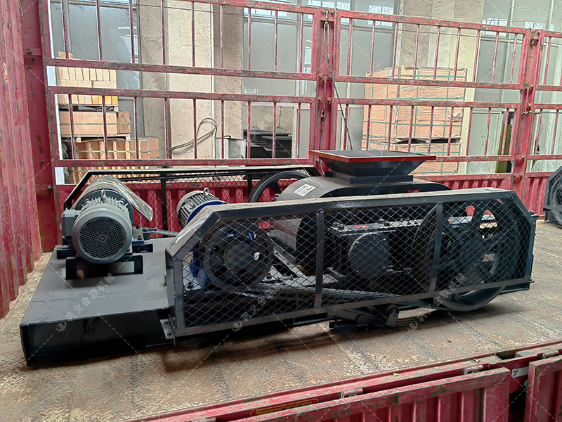 為何越來越多的礦山選擇雙齒輥而非顎式破碎機(jī)？這3點(diǎn)很關(guān)鍵！